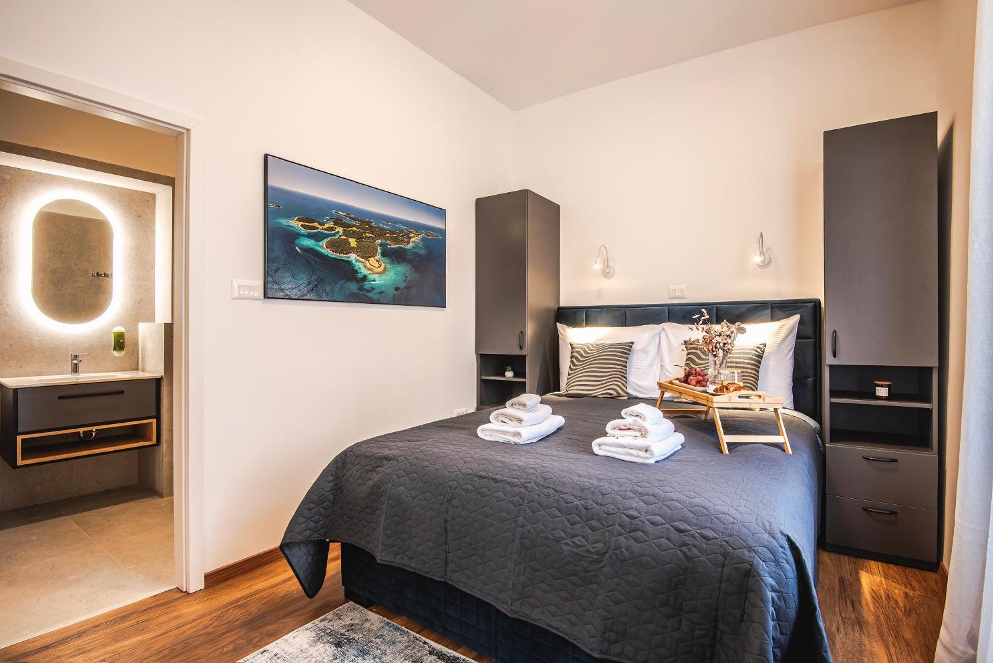 D&A Central Luxury Apartments With Free Parking Pula Exterior photo